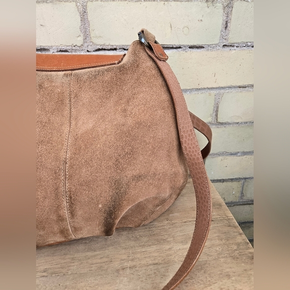 Vintage Hand Crafted Suede Bag - Picture 11 of 16